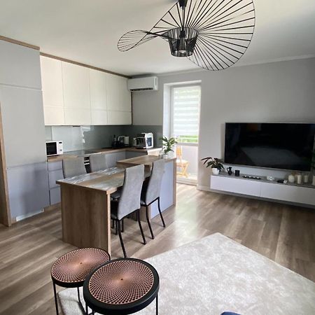 Apartament - U Alicji Konin  Buitenkant foto