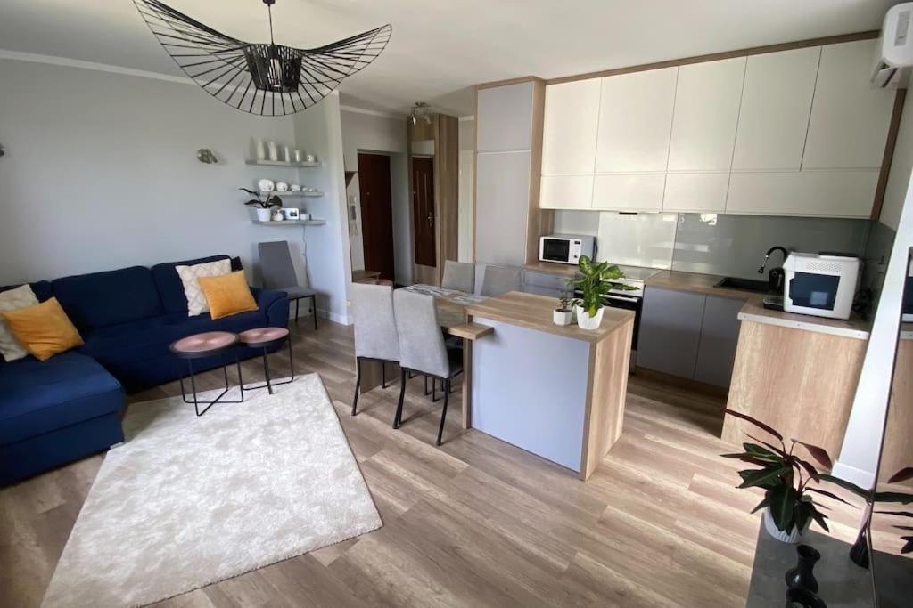 Apartament - U Alicji Konin  Buitenkant foto