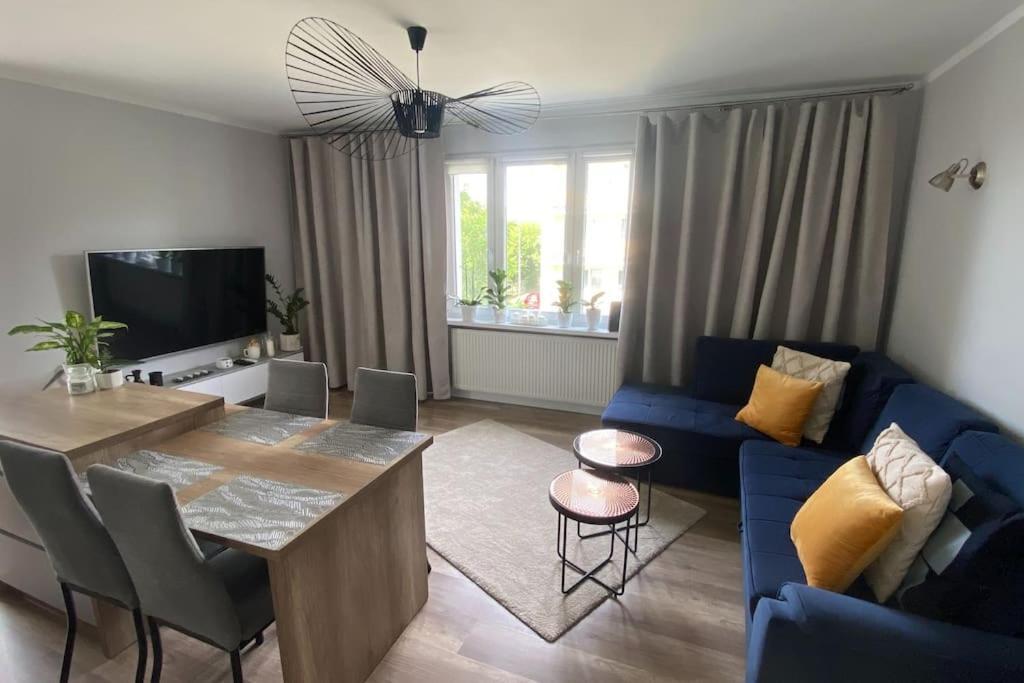 Apartament - U Alicji Konin  Buitenkant foto