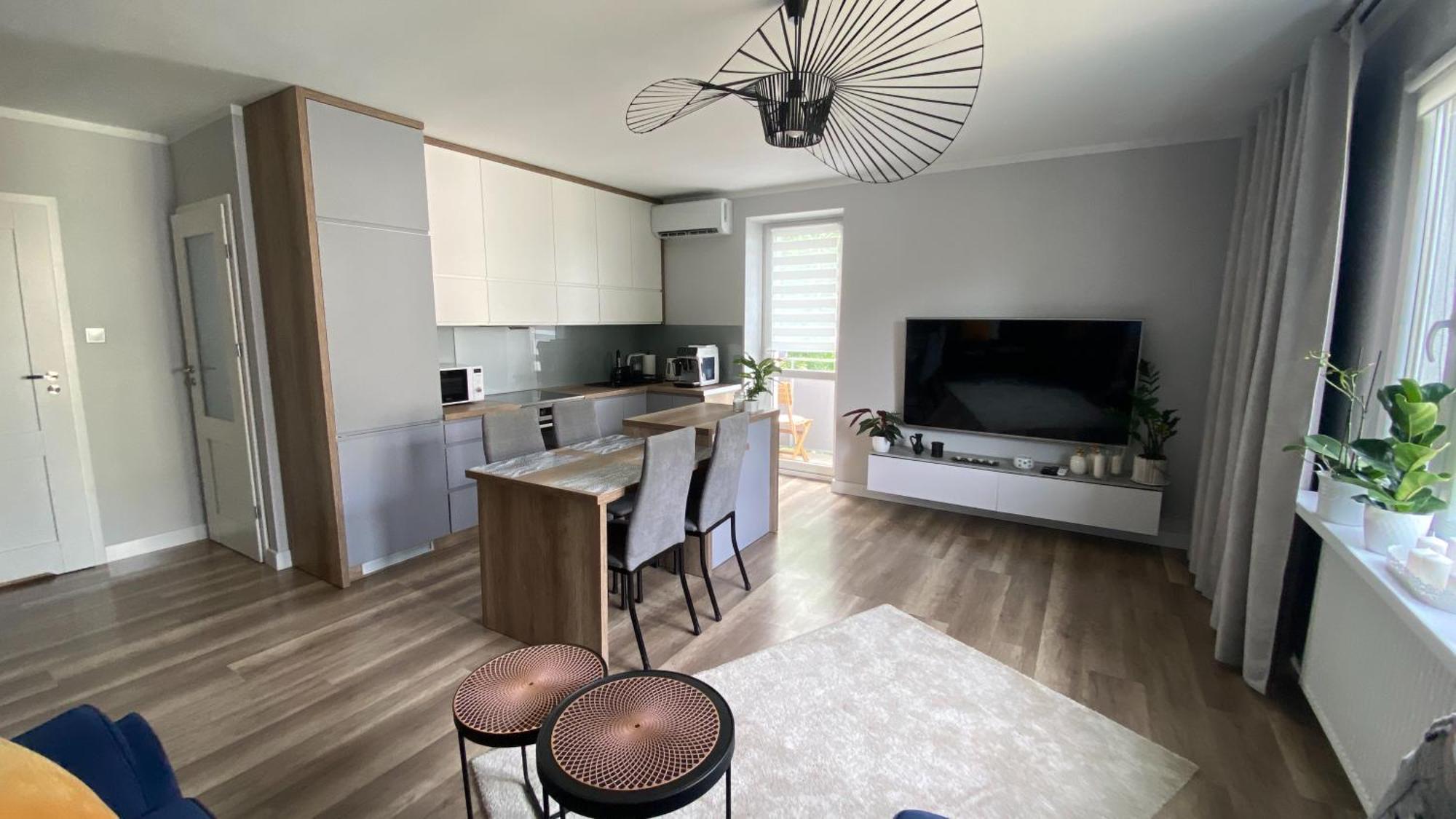 Apartament - U Alicji Konin  Buitenkant foto